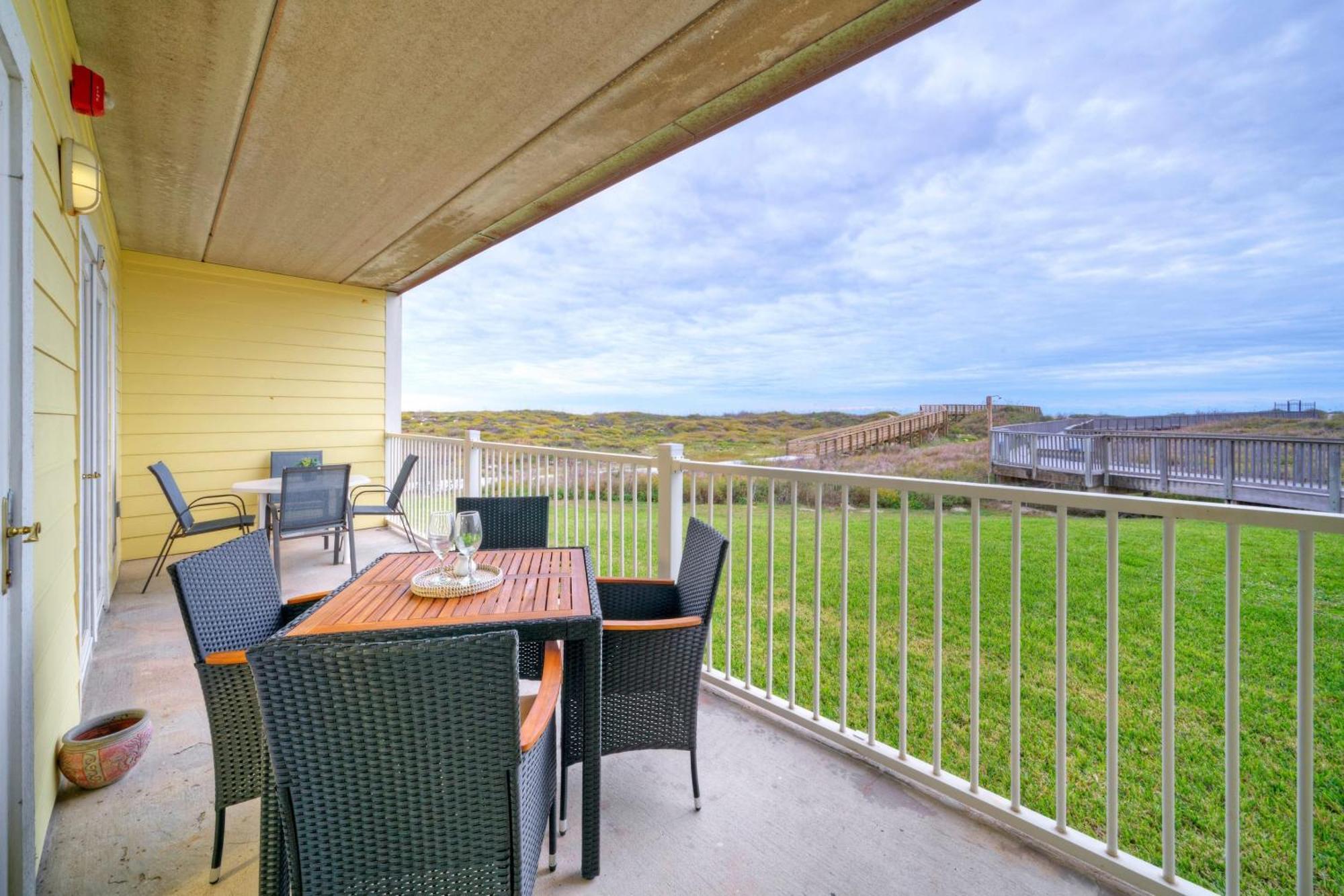 Salt Sun By Avantstay Beach Access Pool Port Aransas Exteriör bild