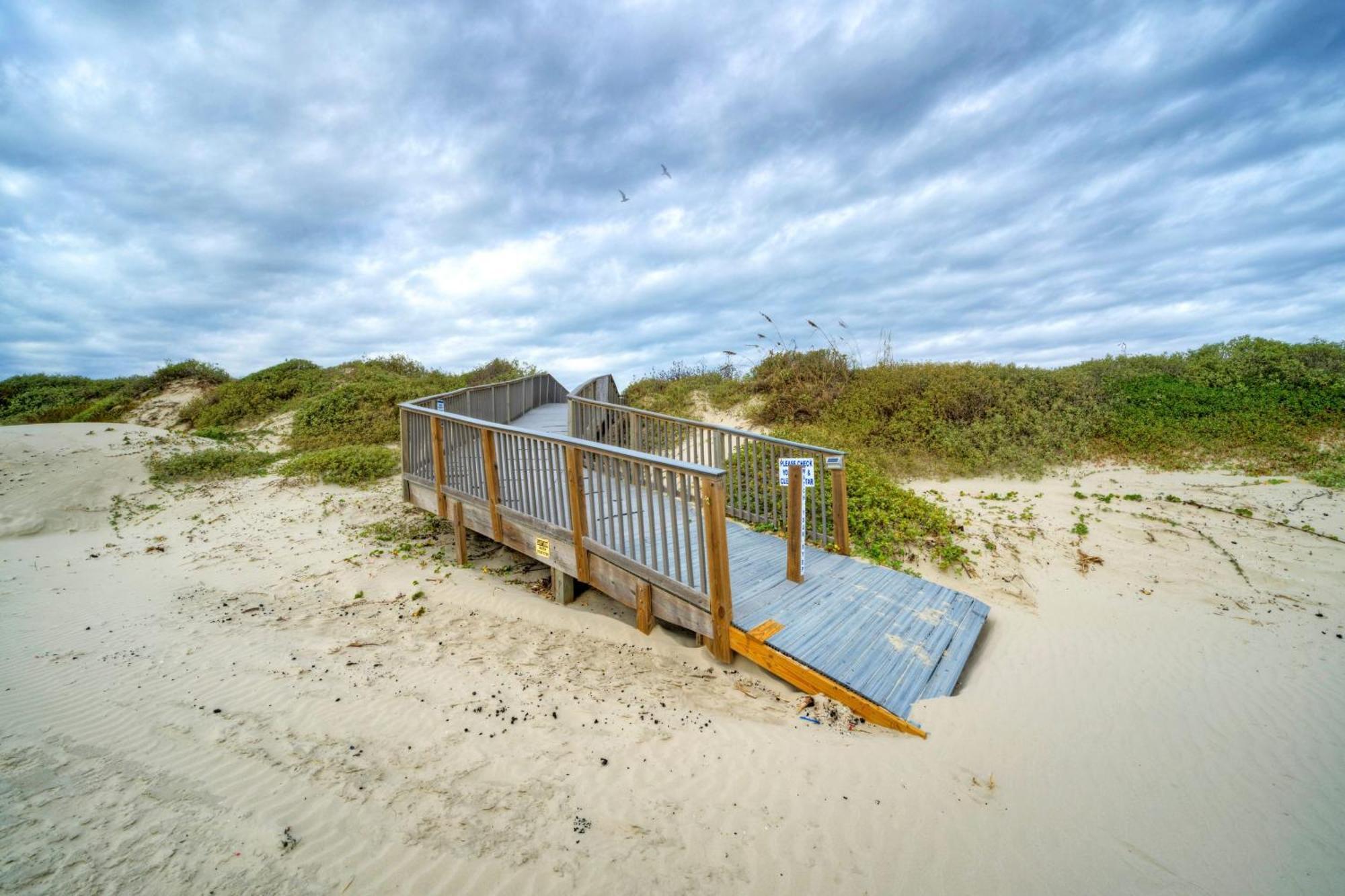 Salt Sun By Avantstay Beach Access Pool Port Aransas Exteriör bild
